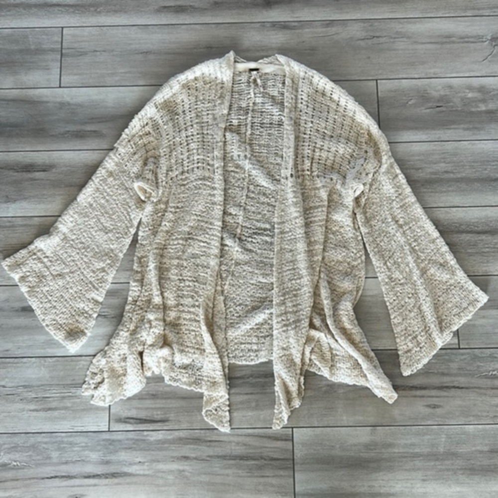 Free People size XS cream knitted cardigan wrap